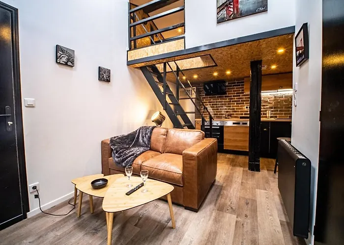 Le Petit Macaron Industriel Hyper Centre Insolites Nancy